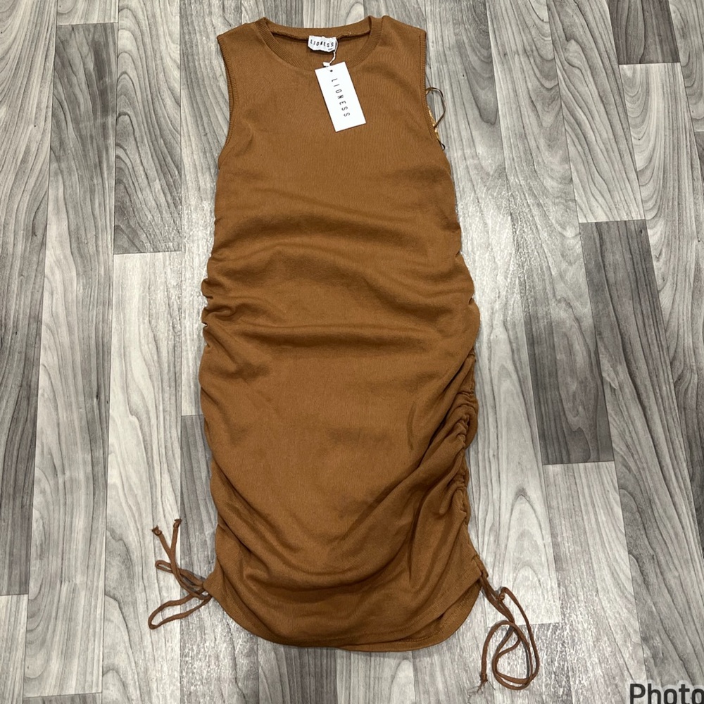 SIZE XXL LIONESS MILITARY MINDS MINI DRESS CAMEL
BROWN